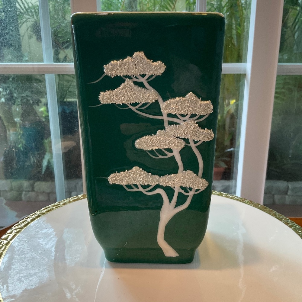 Vintage Weil Ware Hand Decorated Ming Tree Vase